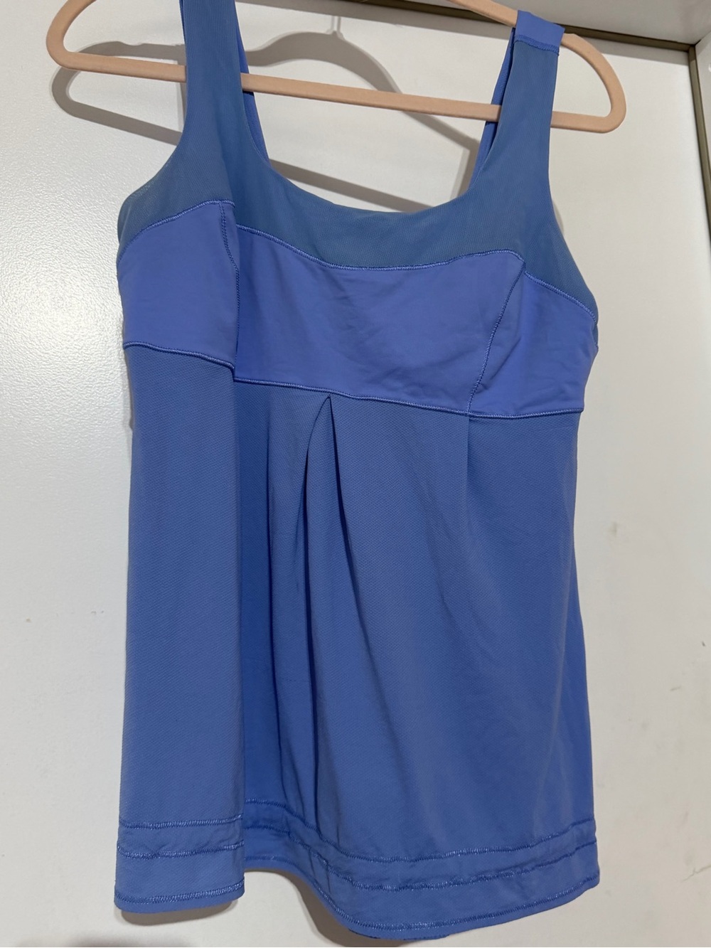 Lululemon Women’s Size 10 Racerback Athletic Tank Top Cinch Hem Yoga Running
